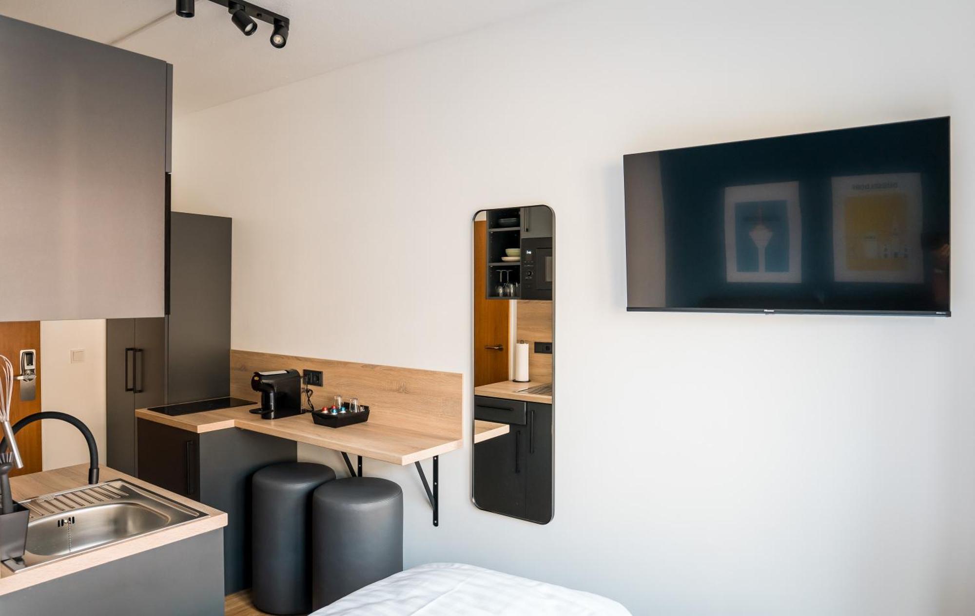 Antares Apartments Düsseldorf Esterno foto
